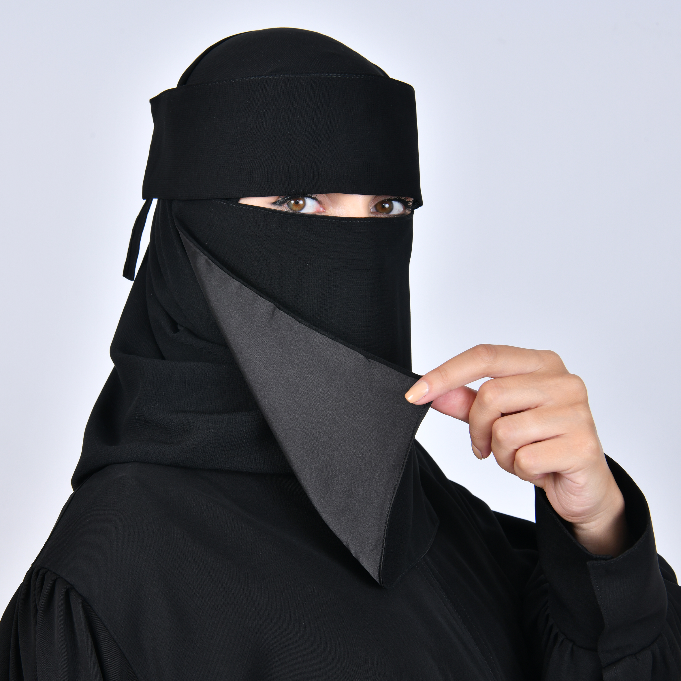 niqab-shamsy-medium-01 نقاب شمسي متوسط الطول ببطانه حرير و رباط اغلاق